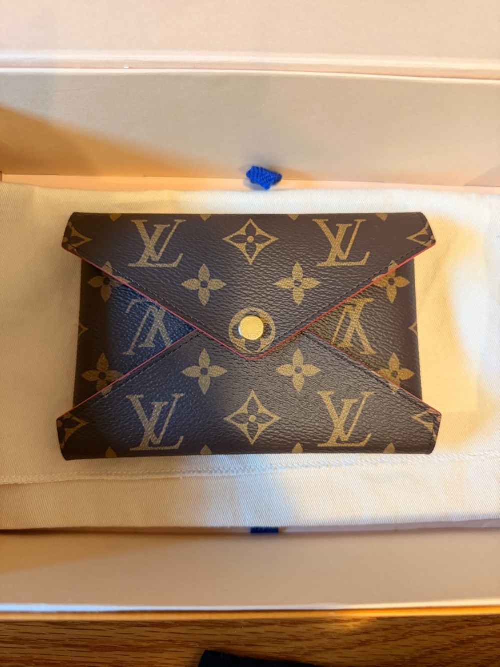 Louis Vuitton Monogram Kirigami Medium Pochette